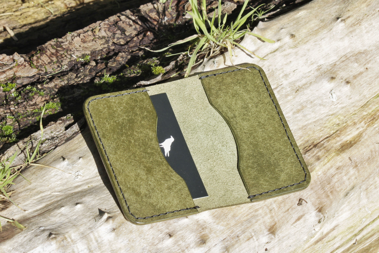 The Baron - Leather Bi-fold Card Holder (Oliva Green)