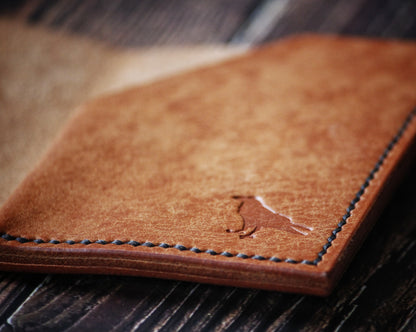 The Shroud - Minimalist Leather EDC Wallet - Olmo Orange