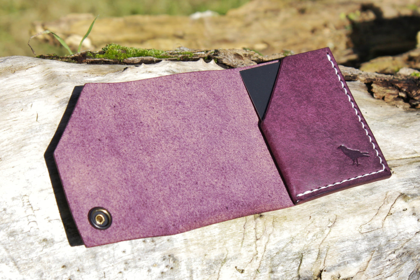 The Shroud - Minimalist Leather EDC Wallet - Prugna Purple